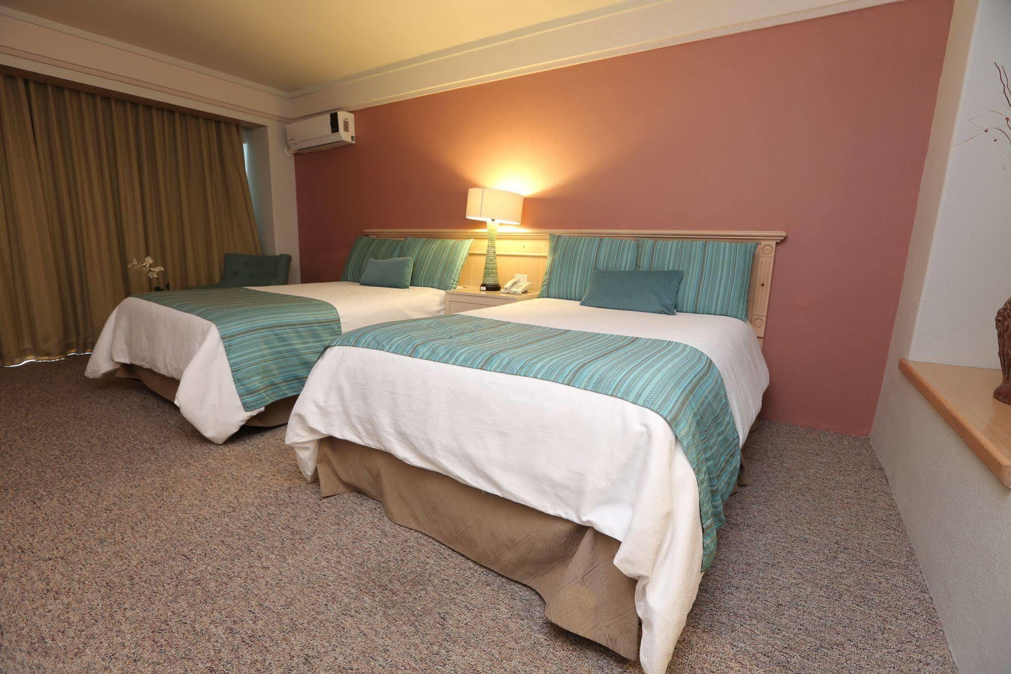 Hotel Las Rosas & Spa Ensenada Eksteriør billede